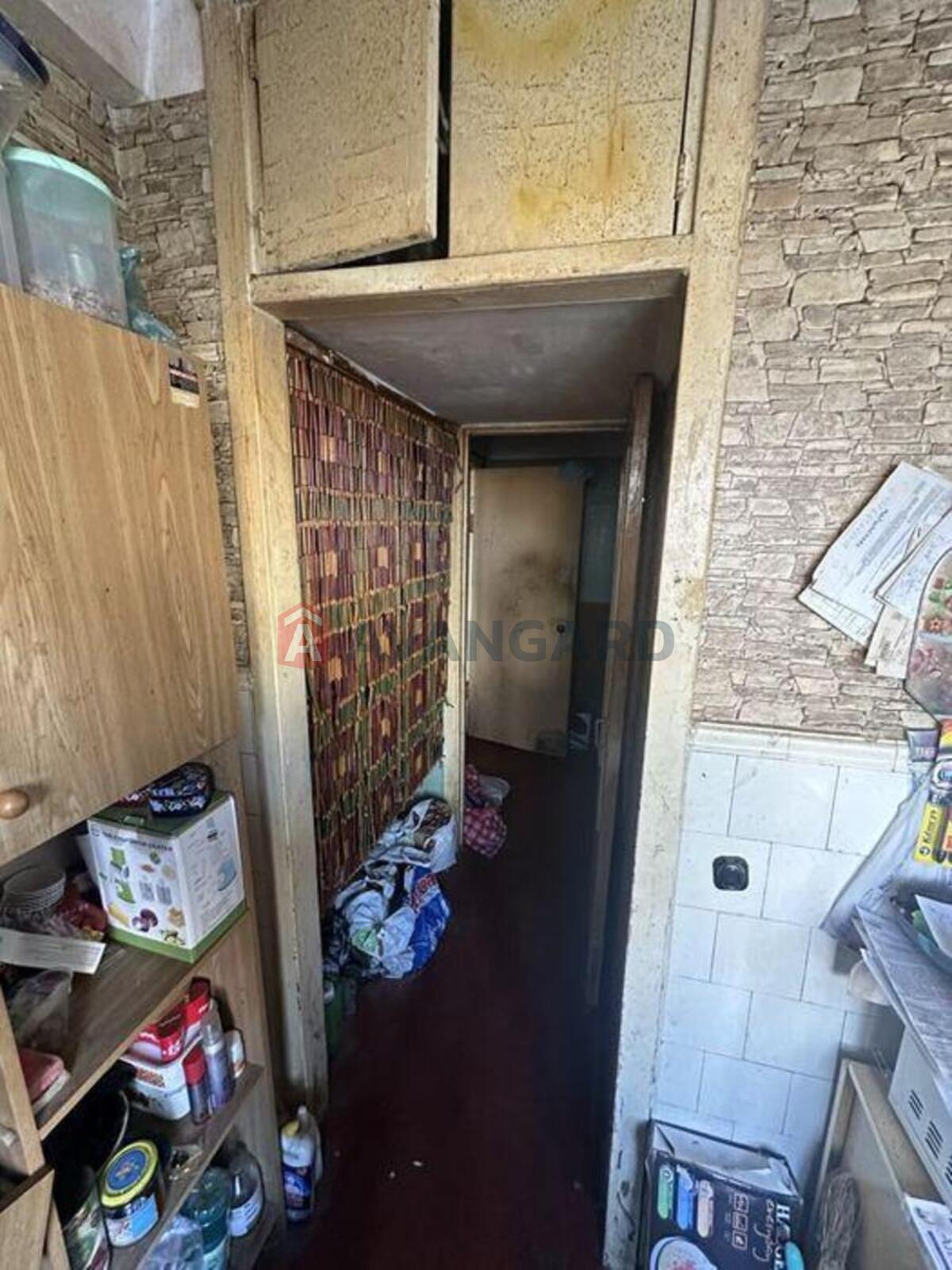 2 ��. ��������, 60/-/18 ��. �., 1/5 ������ ���� 7