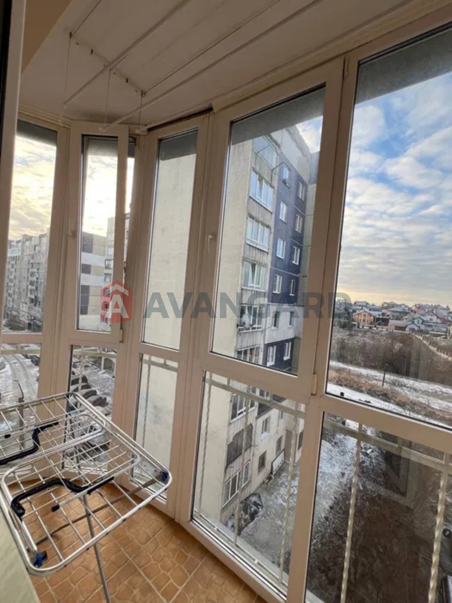 3 кім. квартира, 100/-/15 кв. м., 6/10 поверх фото 16 3 кім. квартира, 100/-/15 кв. м., 6/10 поверх фото 16