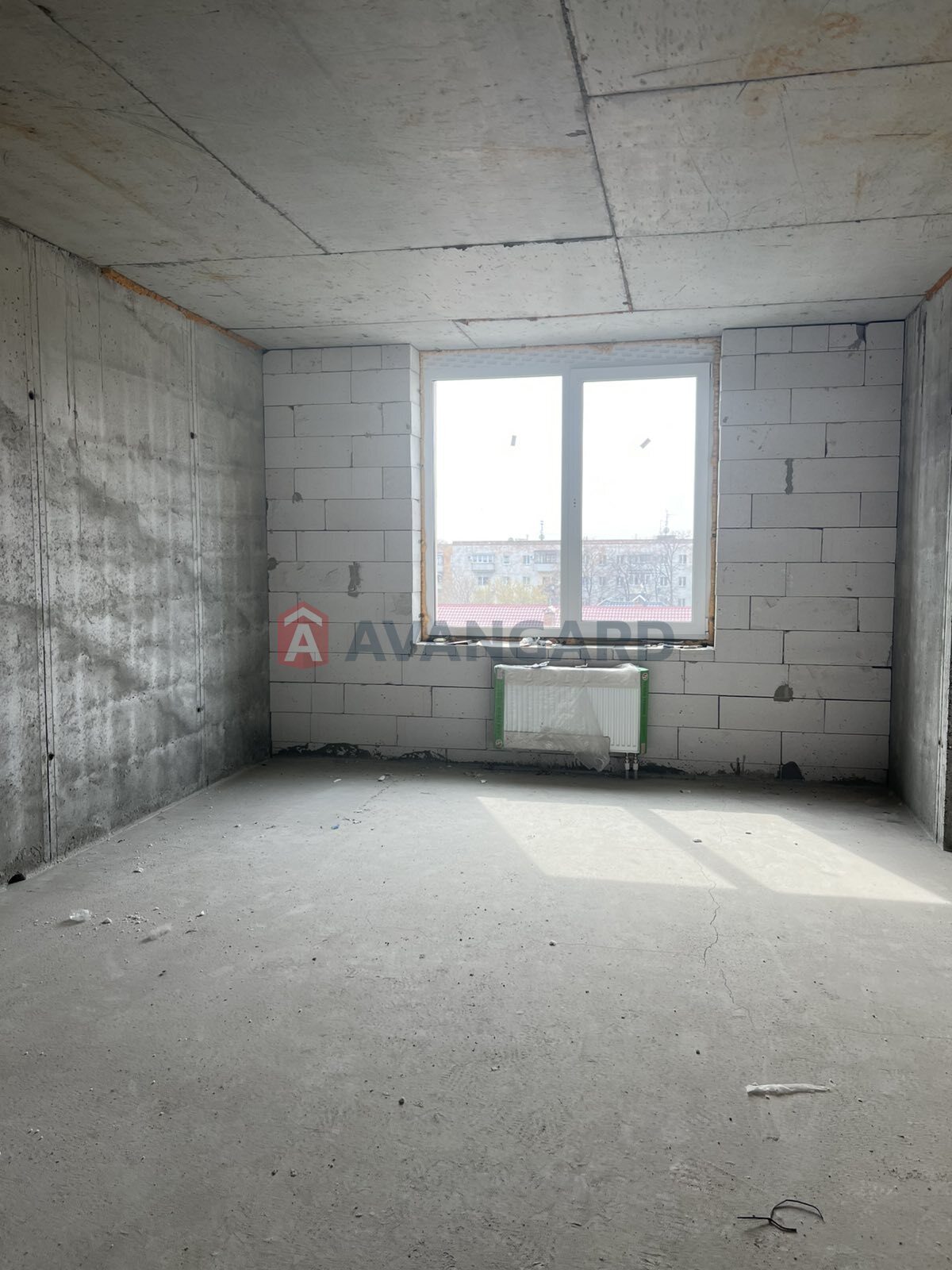 3 ��. ��������, 111/-/18 ��. �., 5/17 ������ ���� 5