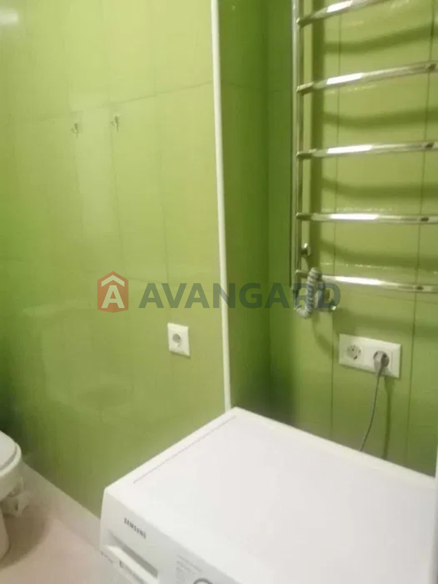 1 ��. ��������, 41/-/12 ��. �., 23/26 ������ ���� 10