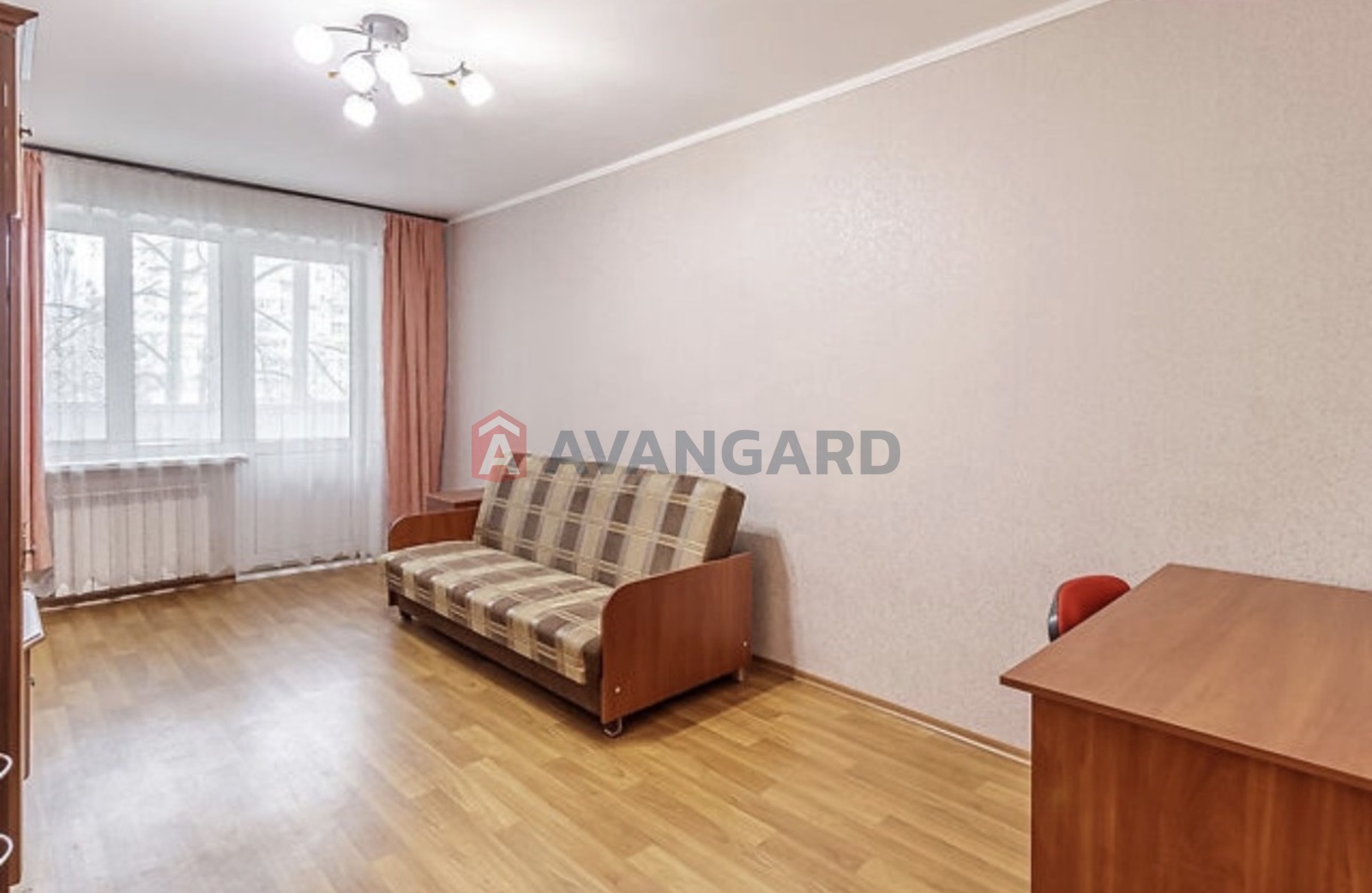 1 ��. ��������, 36/17/8 ��. �., 2/9 ������ ���� 2