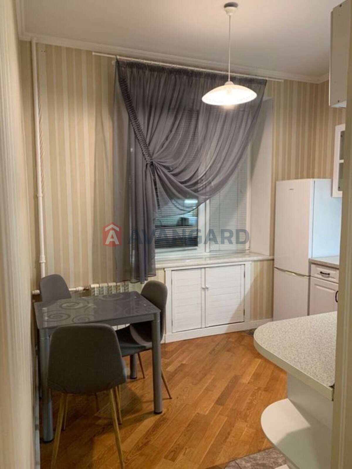 2 . , 57/-/9 . ., 5/5   3