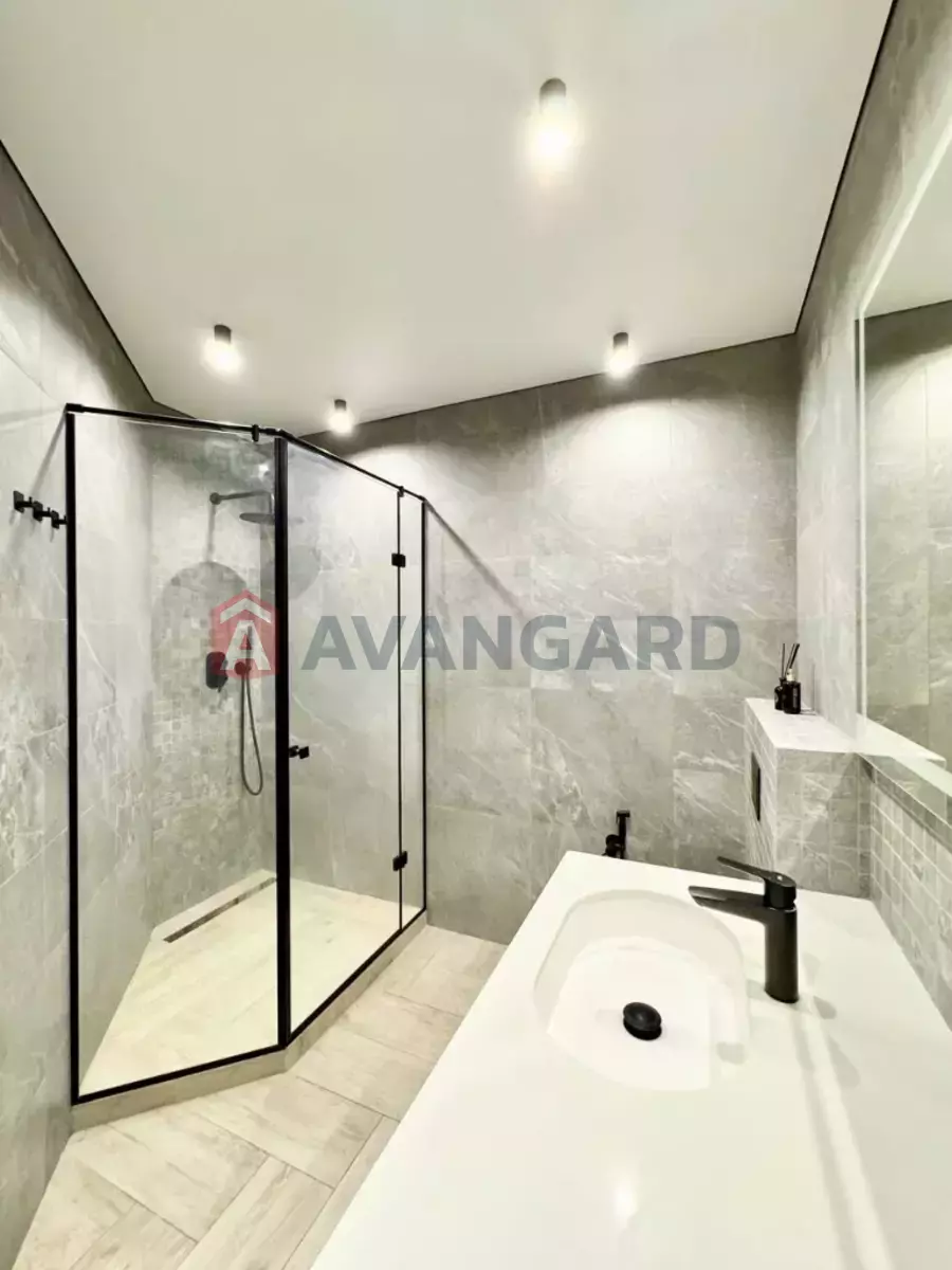 2 ��. ��������, 56/15/20 ��. �., 12/12 ������ ���� 3