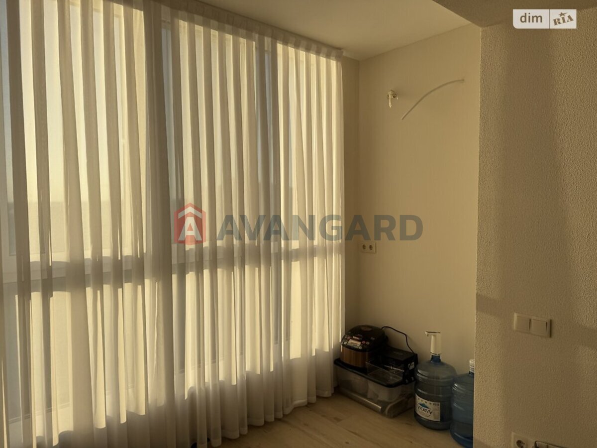 2 ����. ��������, 85/-/- ��. �., 11/11 ���� ���� 19