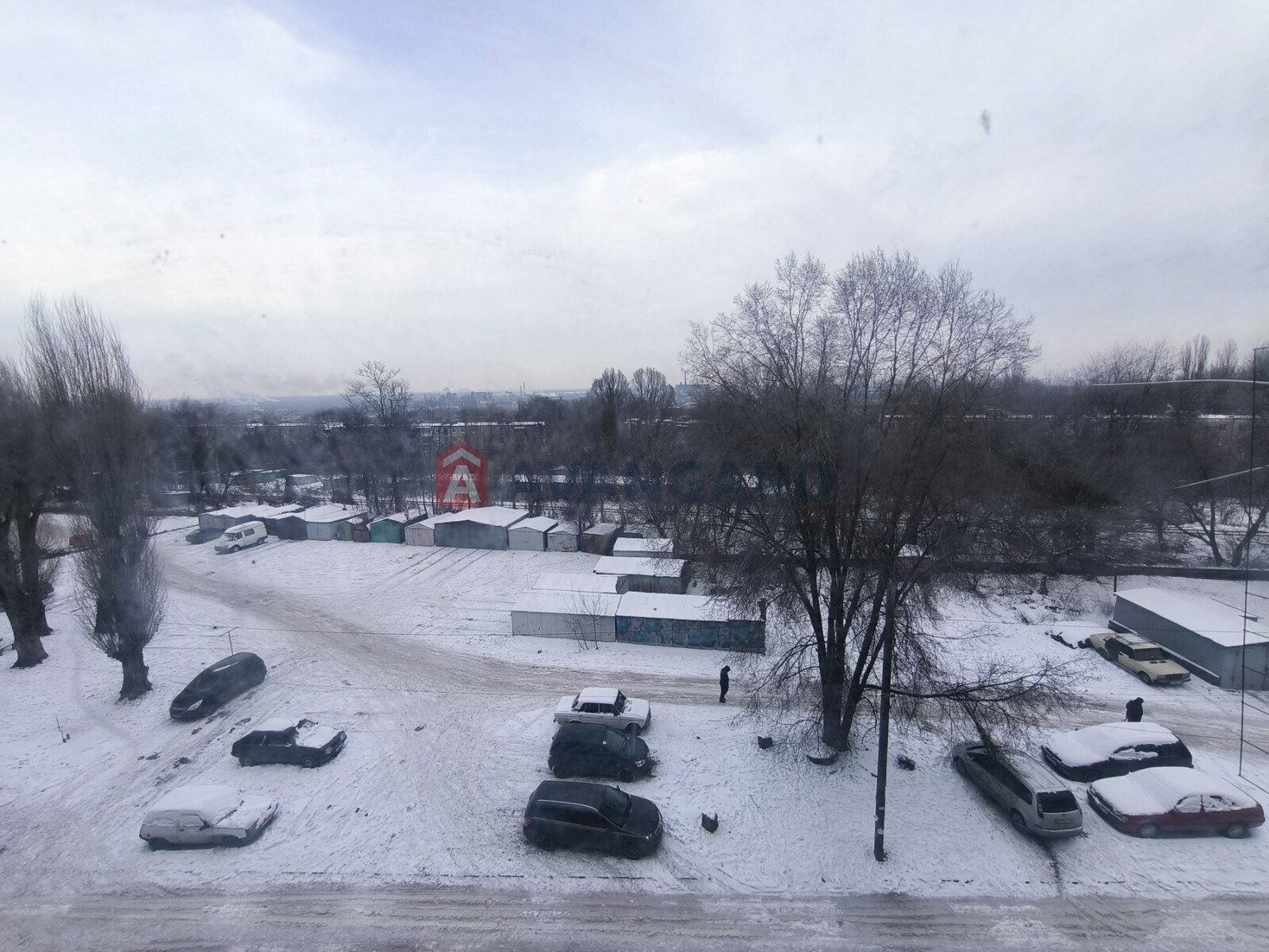 1 ��. ��������, 28/15/6 ��. �., 5/5 ������ ���� 5