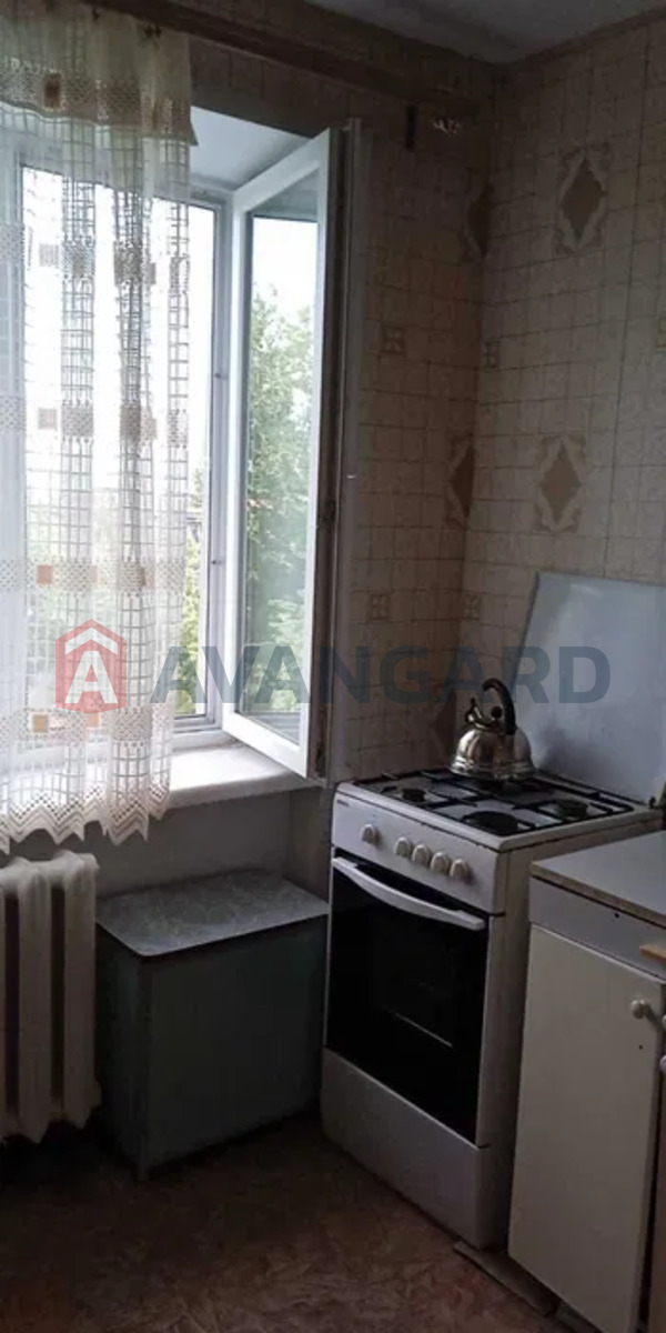 2 ����. ��������, 46/29/12 ��. �., 5/5 ���� ���� 15