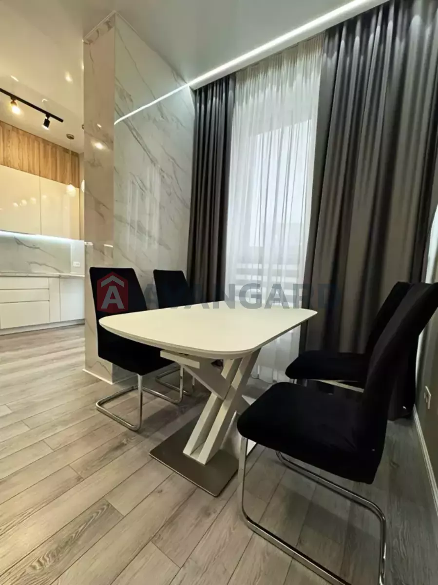 3 . , 62/-/- . ., 19/24   8