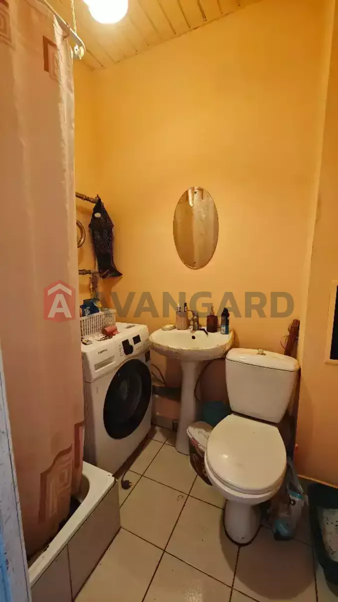 1 ����. ��������, 30/-/7 ��. �., 4/4 ���� ���� 5
