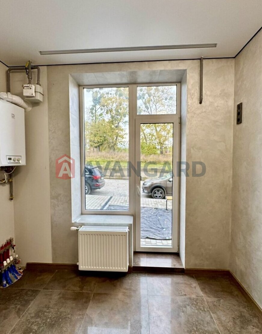 1 ��. ��������, 40/19/11 ��. �., 1/4 ������ ���� 17