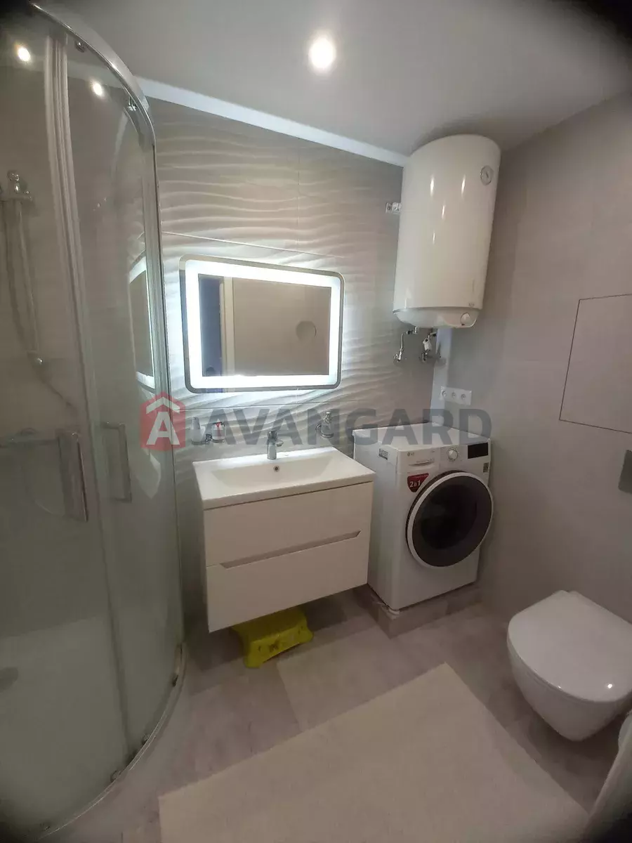 3 ��. ��������, 64/38/11 ��. �., 10/10 ������ ���� 16