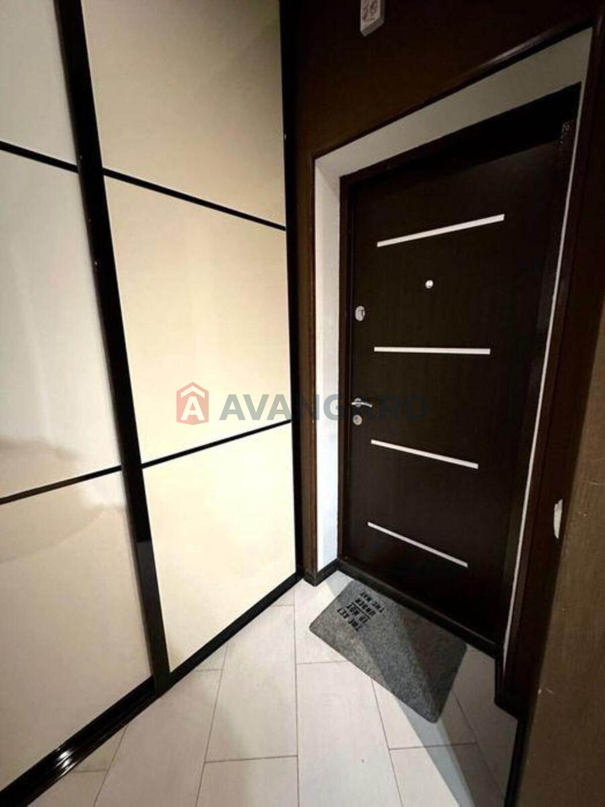 1 ��. ��������, 43/-/14 ��. �., 6/19 ������ ���� 1