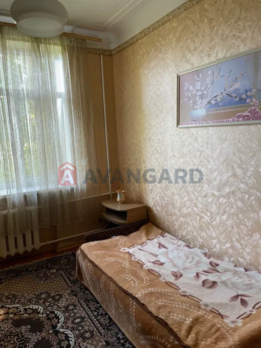 2 ��. ��������, 45/-/6 ��. �., 3/4 ������ ���� 9