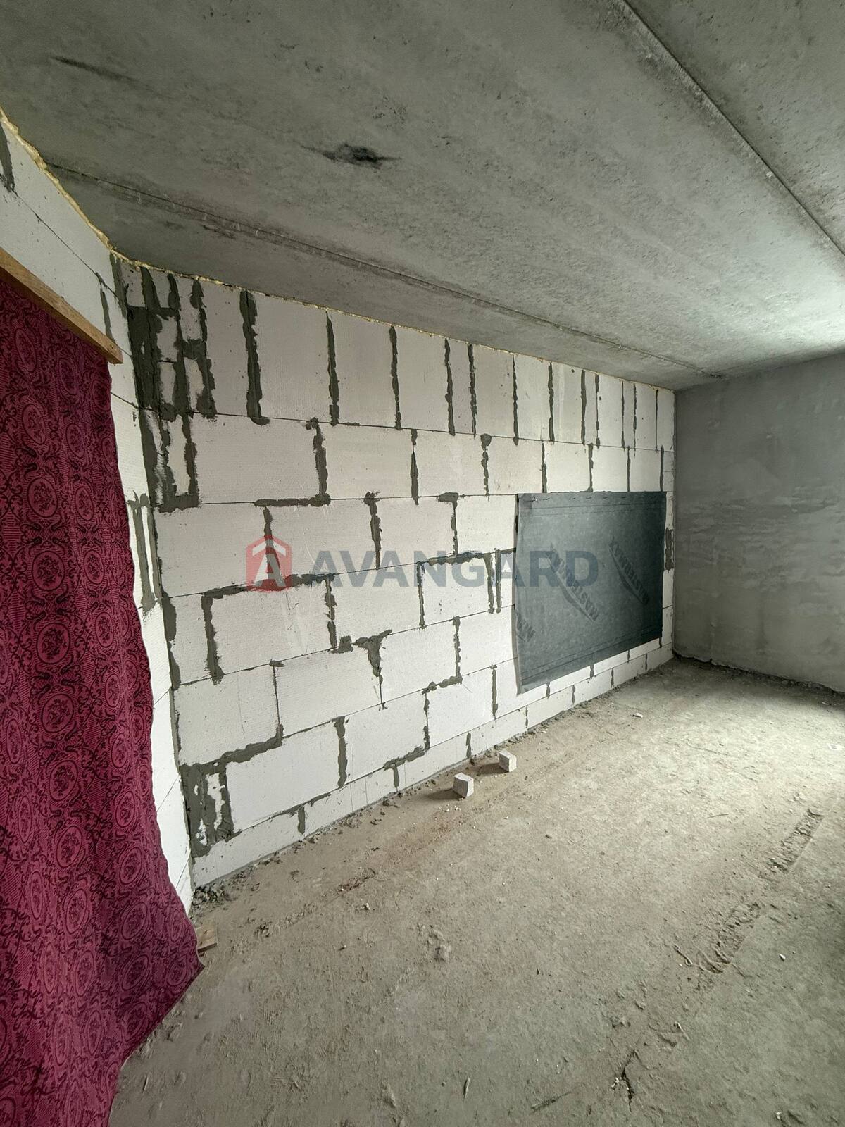 1 ��. ��������, 47.5/18.4/17.4 ��. �., 9/9 ������ ���� 11