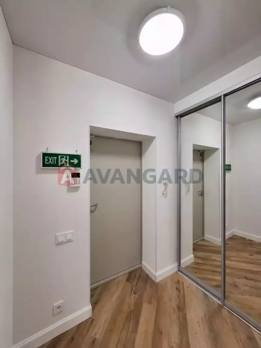 2 ��. ��������, 45/25/15 ��. �., 17/18 ������ ���� 22