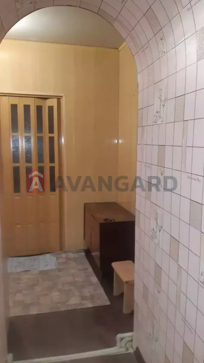 1 ����. ��������, 31/-/10 ��. �., 1/2 ���� ���� 8