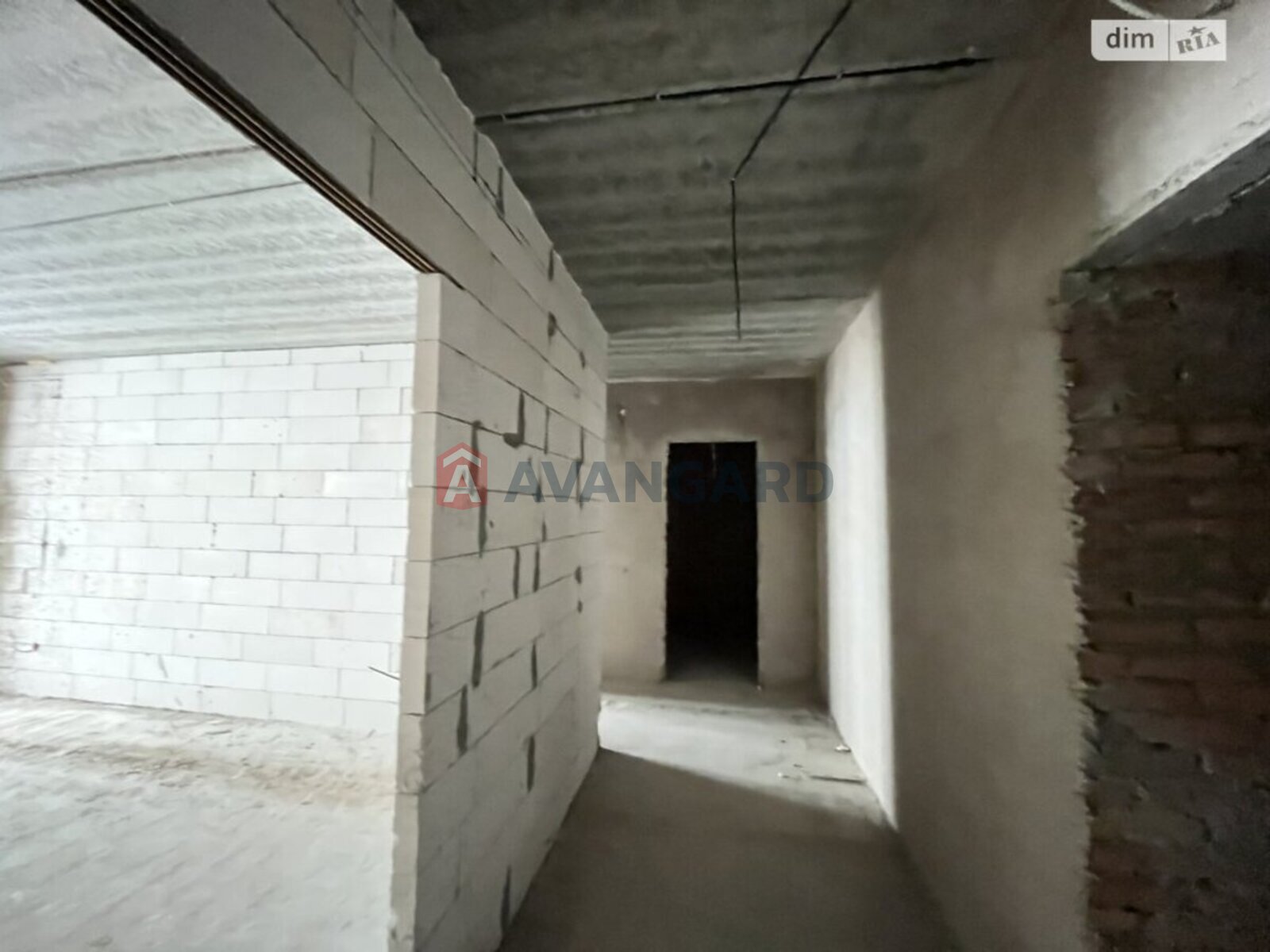 2 ��. ��������, 77/38/13 ��. �., 10/10 ������ ���� 11