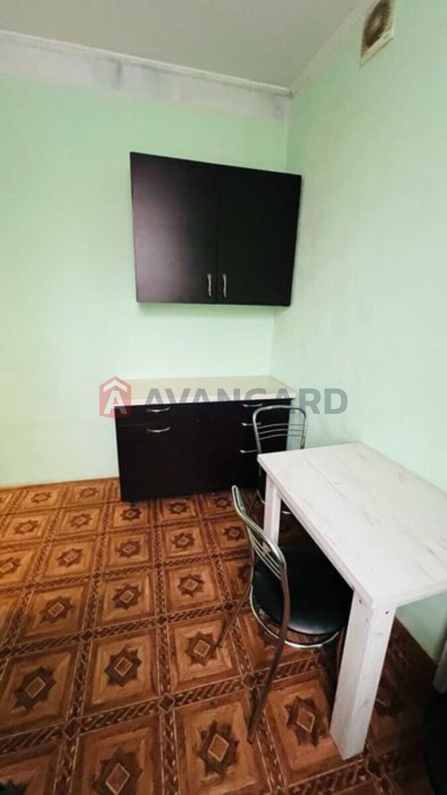 2 ����. ��������, 38/-/10 ��. �., 1/3 ���� ���� 17