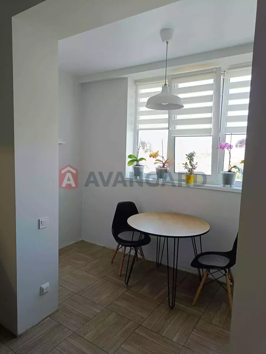 1 ��. ��������, 46/-/14 ��. �., 10/10 ������ ���� 12