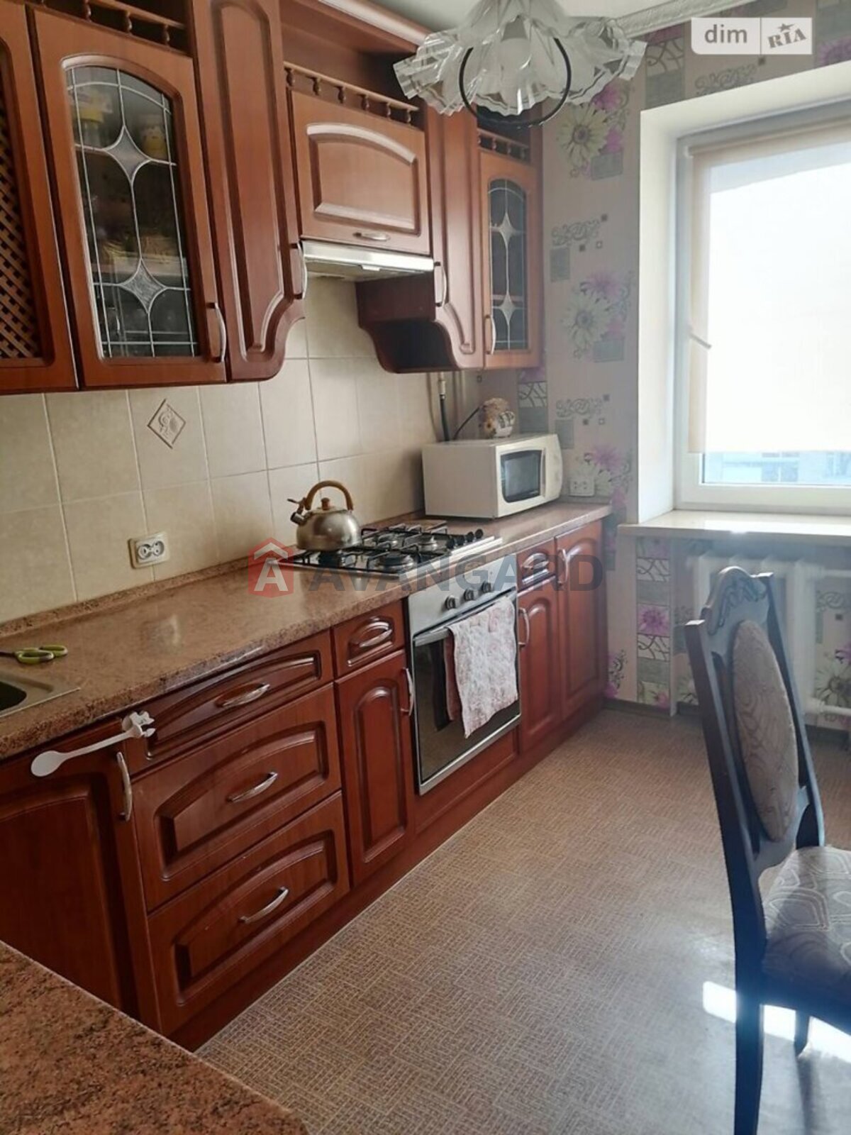 2 ��. ��������, 46/26/8 ��. �., 8/10 ������ ���� 1