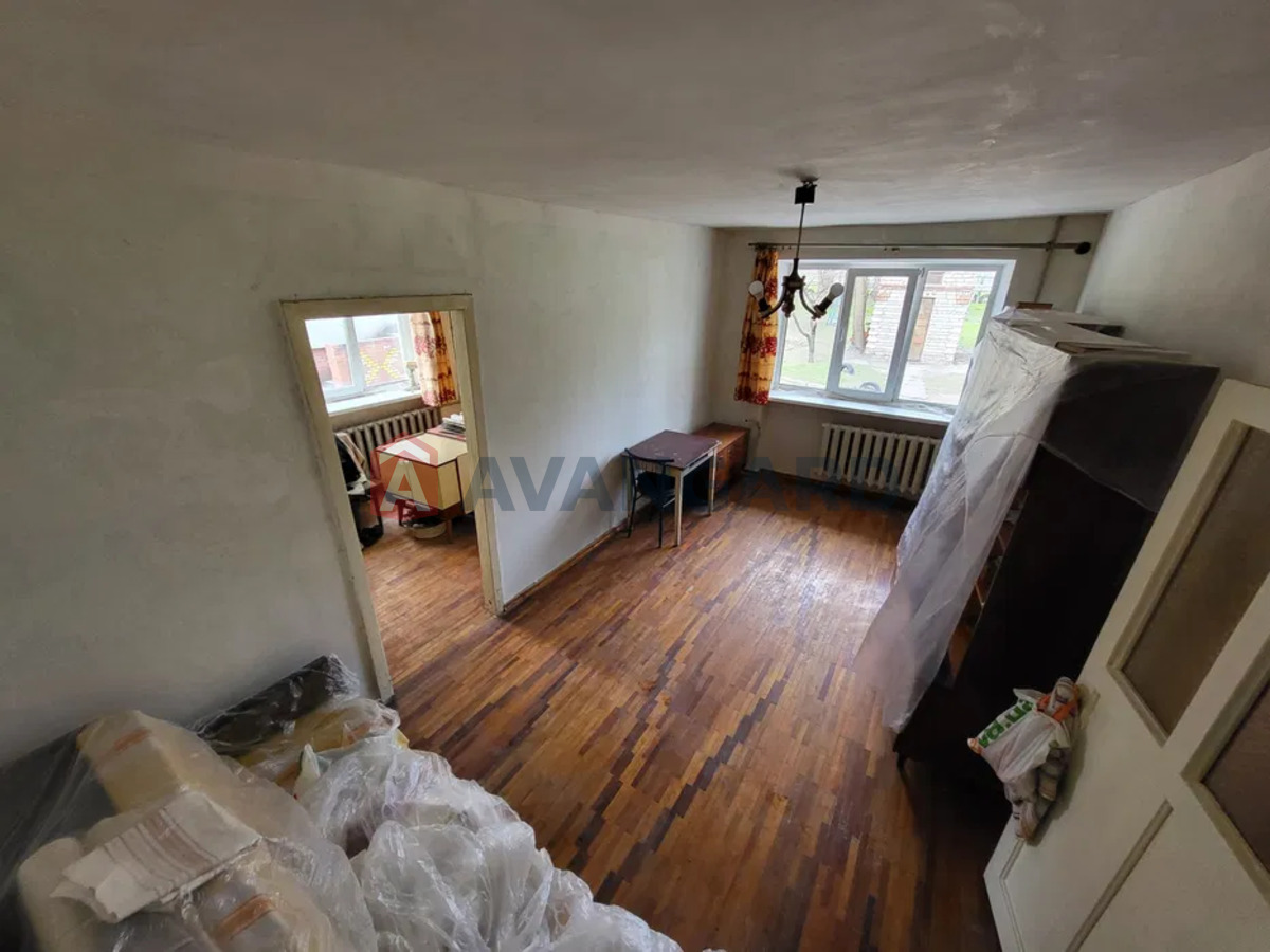 2 ��. ��������, 42/-/6 ��. �., 1/3 ������ ���� 1