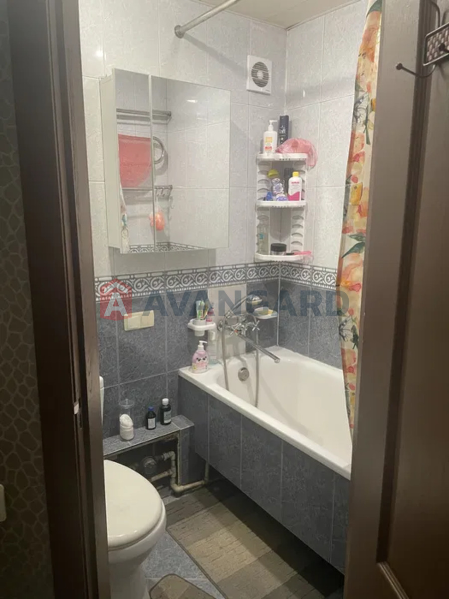 3 ��. ��������, 48/-/4 ��. �., 1/5 ������ ���� 10