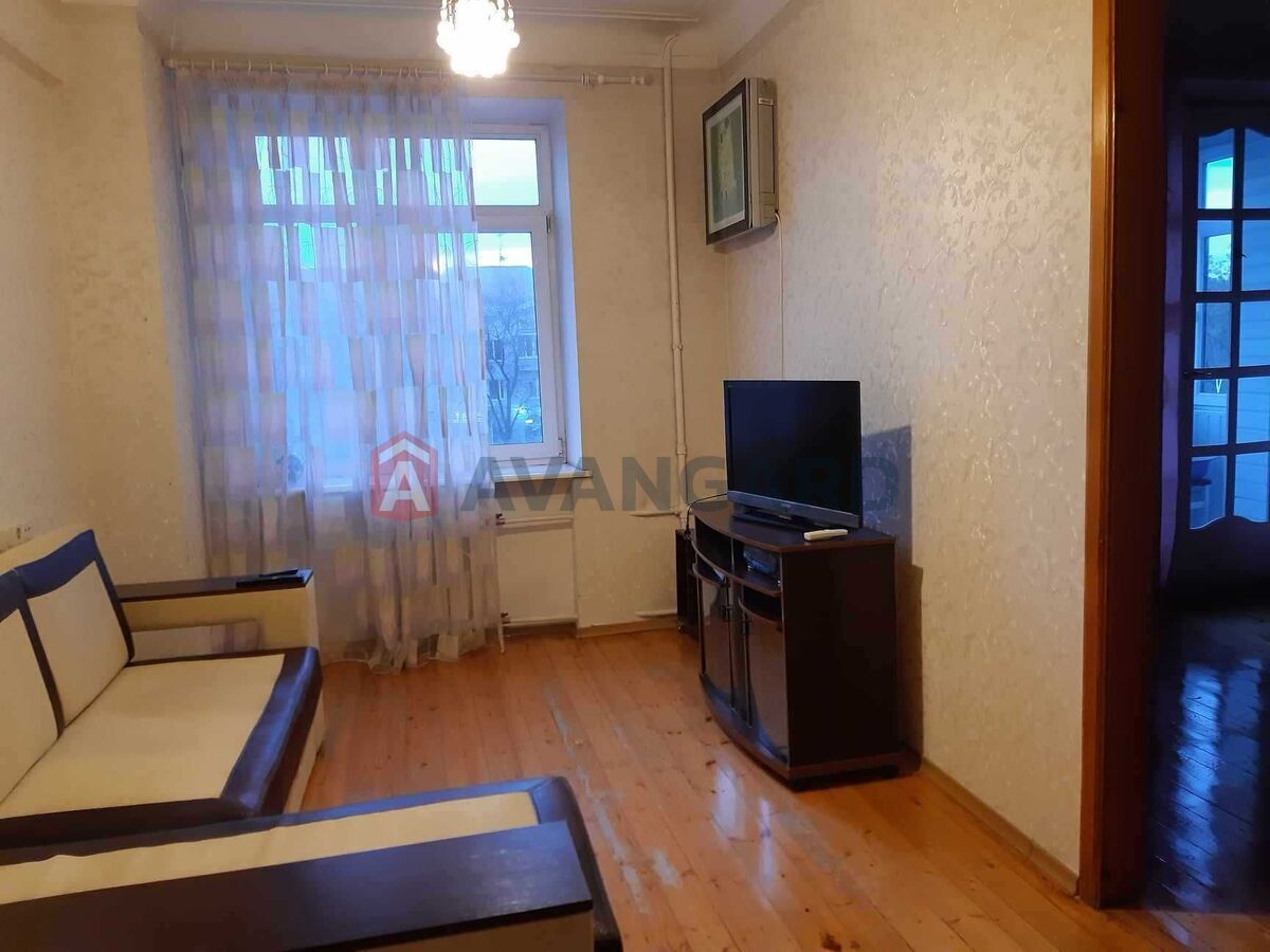 3 ����. ��������, 70/-/7 ��. �., 3/4 ���� ���� 1