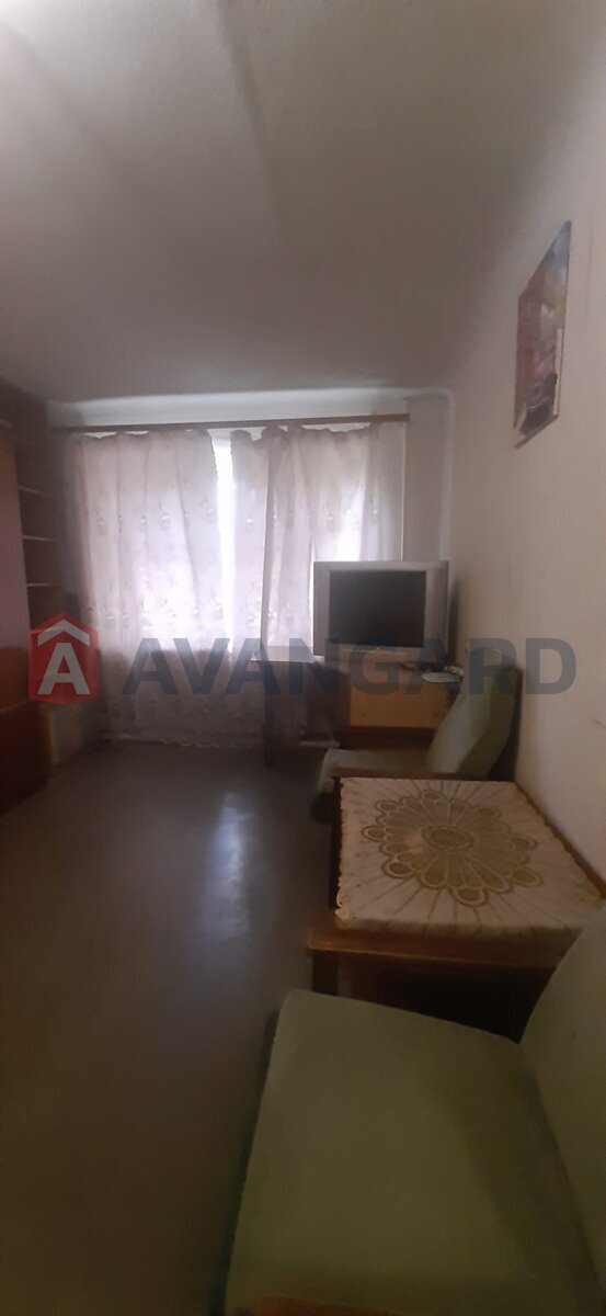 2 ��. ��������, 44/-/- ��. �., 1/5 ������ ���� 4