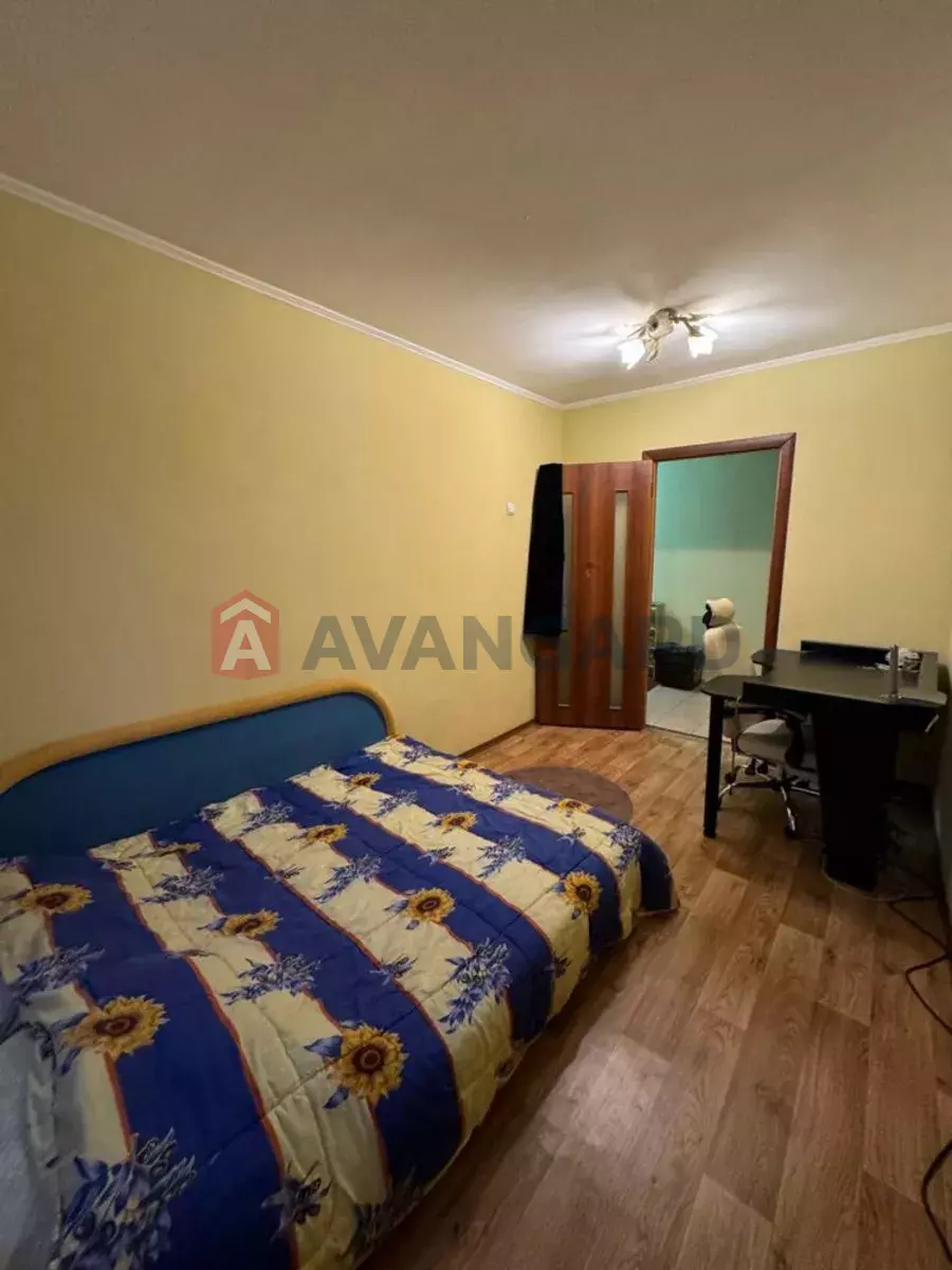 2 ����. ��������, 46/-/8 ��. �., 2/5 ���� ���� 3