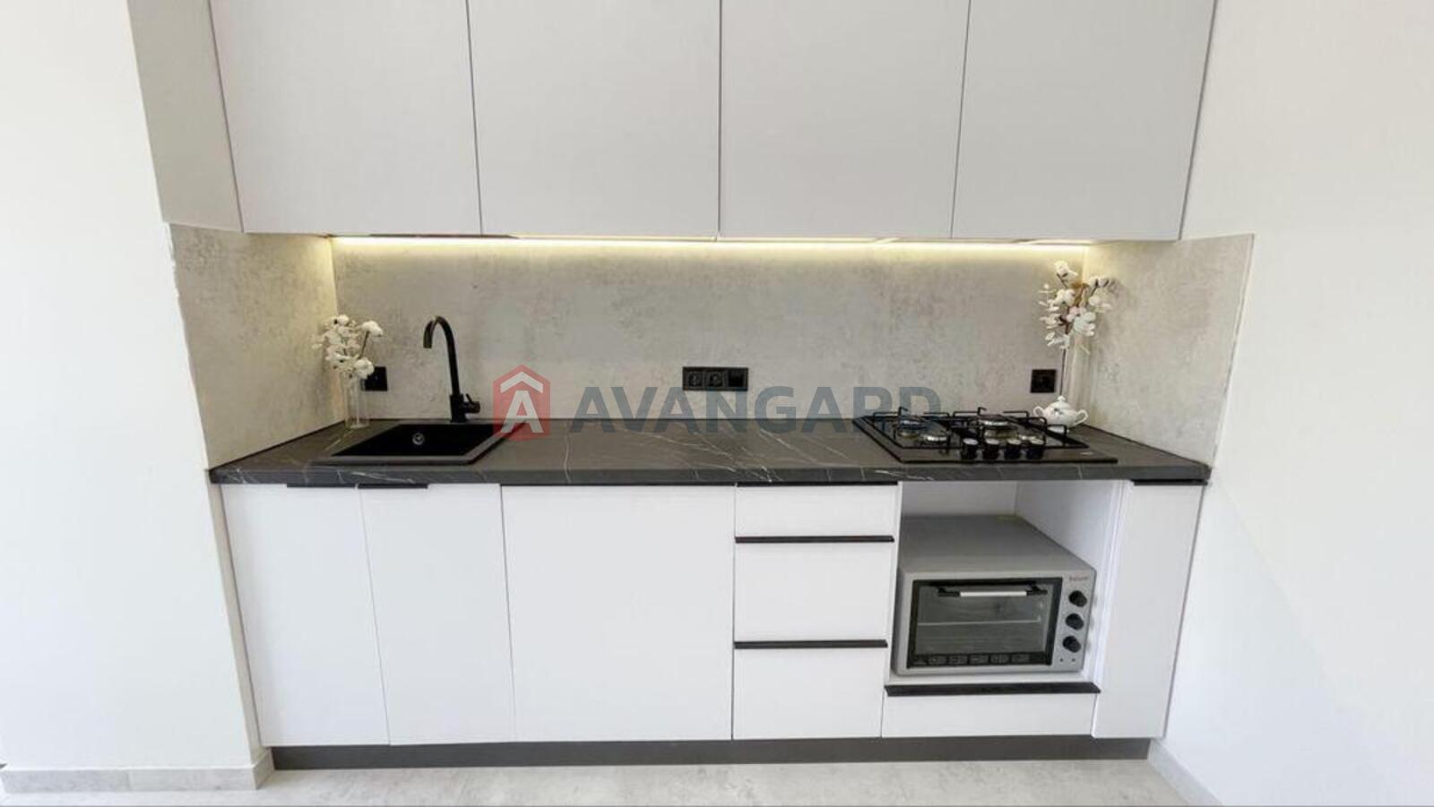 2 ����. ��������, 32/-/10 ��. �., 5/10 ���� ���� 6