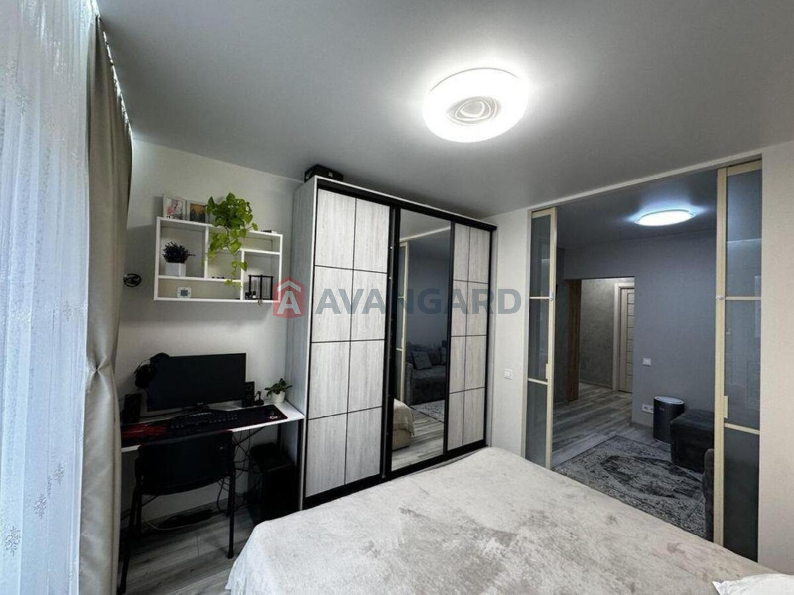 2 . , 56/-/10 . ., 2/6   9