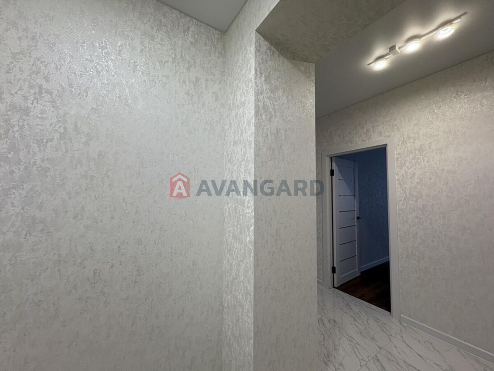 1 ��. ��������, 43/-/17 ��. �., 1/9 ������ ���� 4