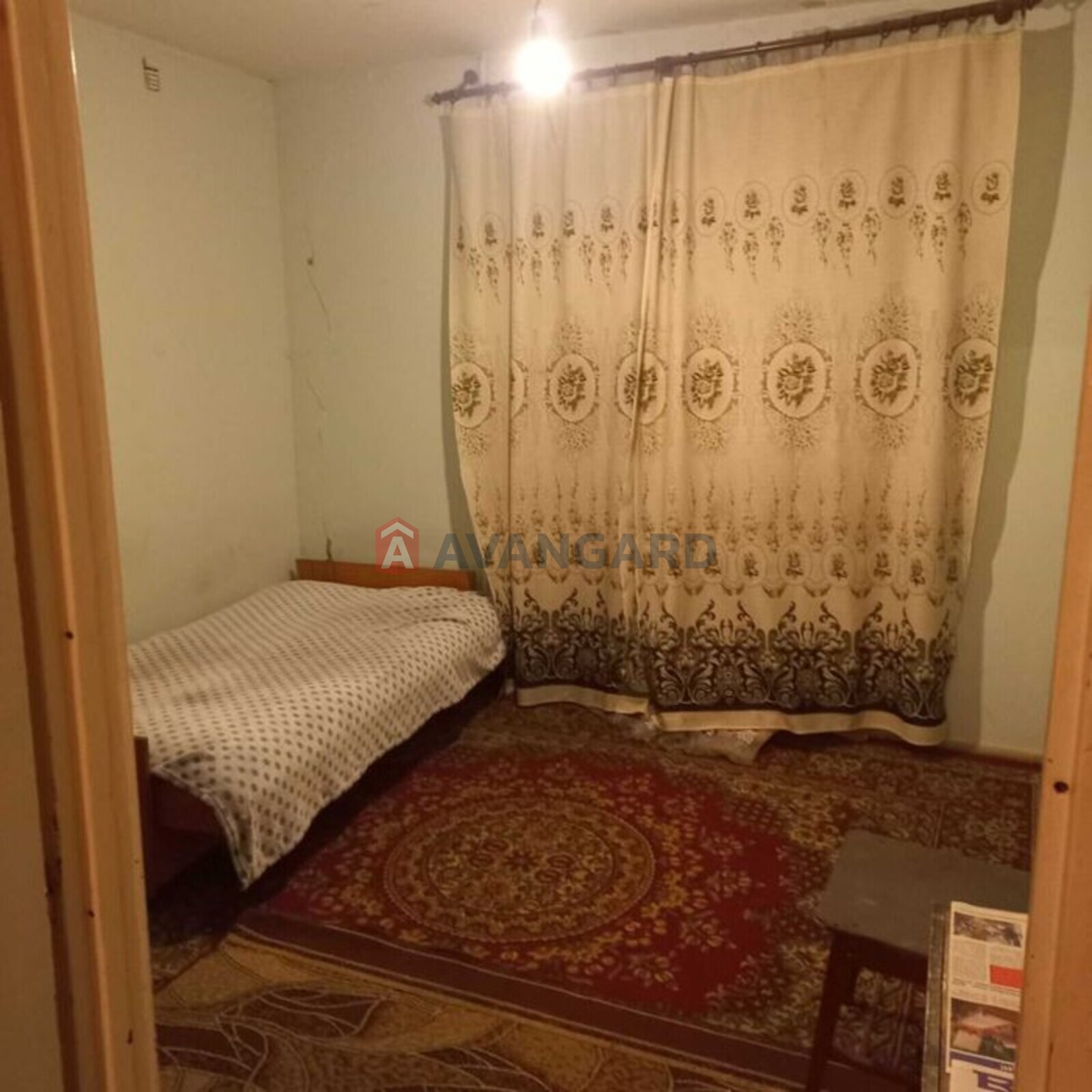 4 ����. ��������, 82/-/15 ��. �., 1/9 ���� ���� 7