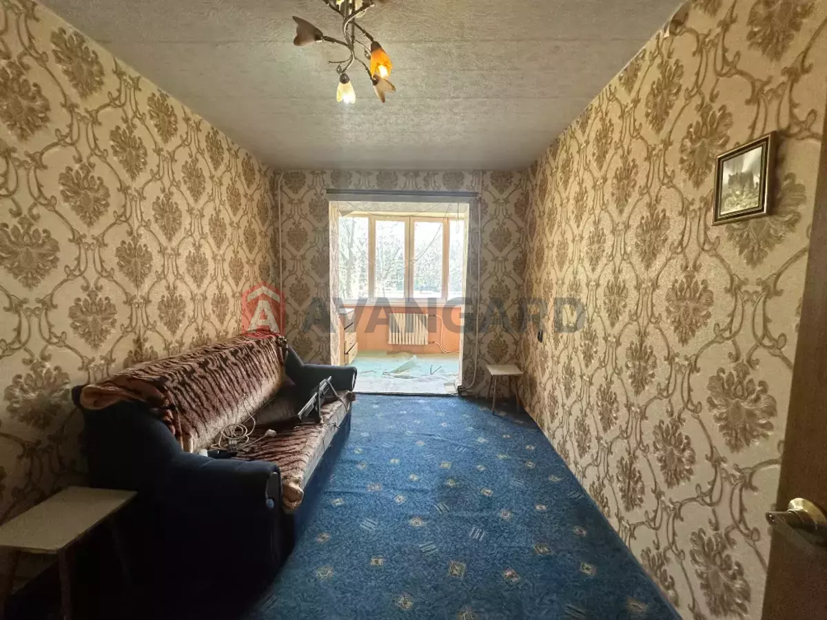 4 ��. ��������, 98/-/- ��. �., 2/9 ������ ���� 10