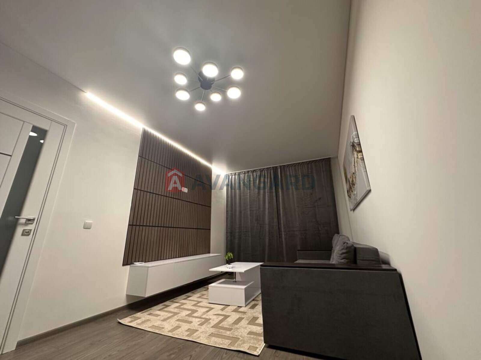 3 ��. ��������, 73/-/10 ��. �., 1/10 ������ ���� 1