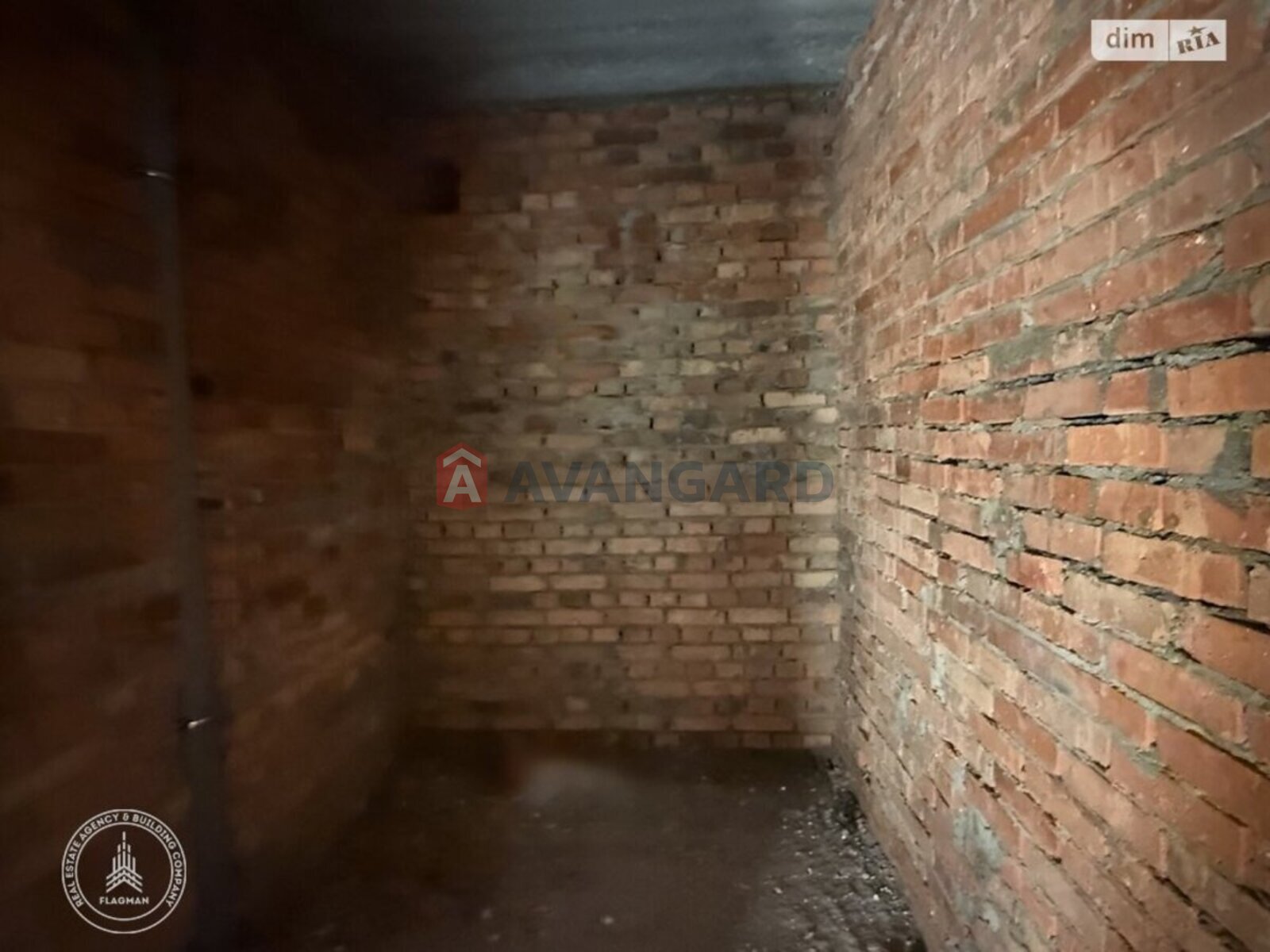 2 ����. ��������, 43/-/- ��. �., 2/3 ���� ���� 11