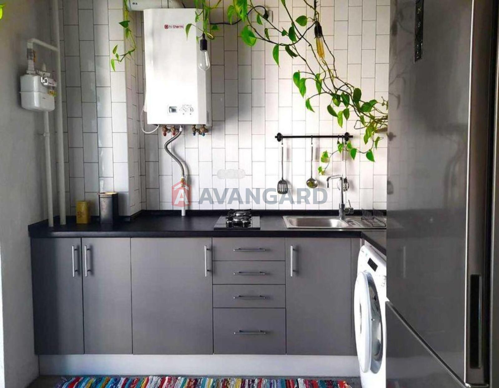 1 ��. ��������, 28/-/8 ��. �., 5/6 ������ ���� 1