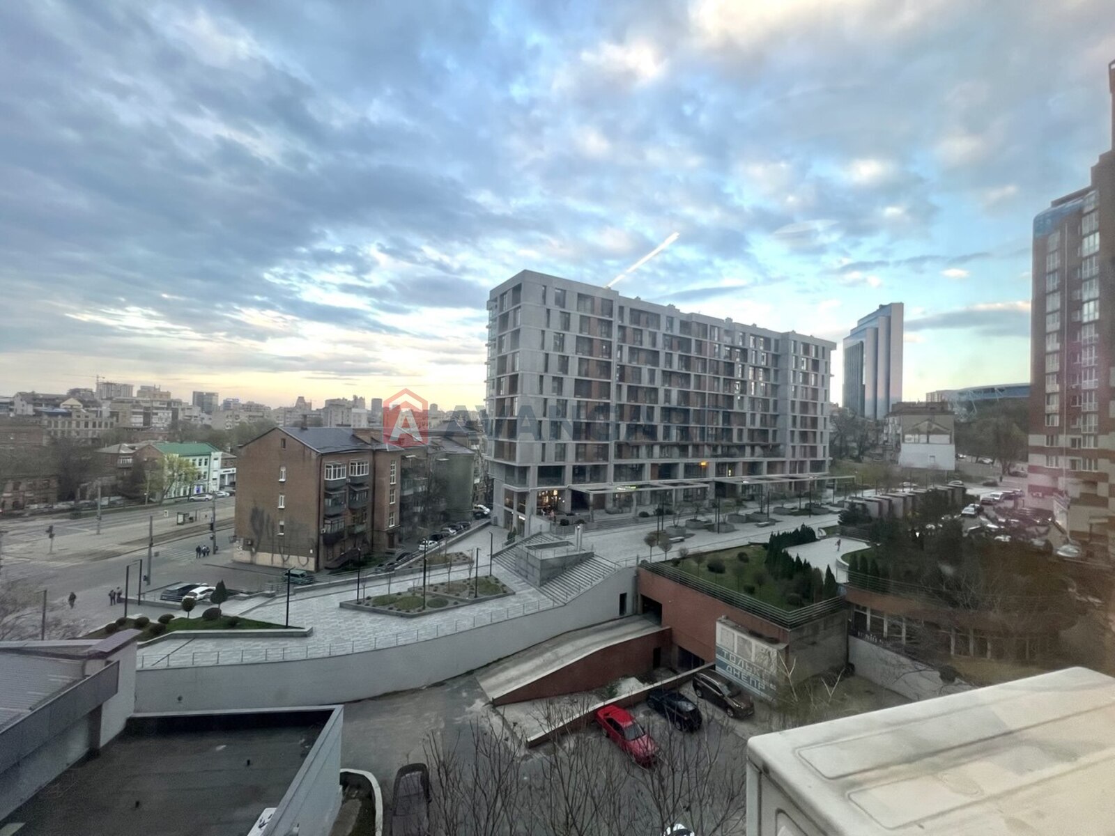 2 ��. ��������, 63/29/15 ��. �., 6/12 ������ ���� 27