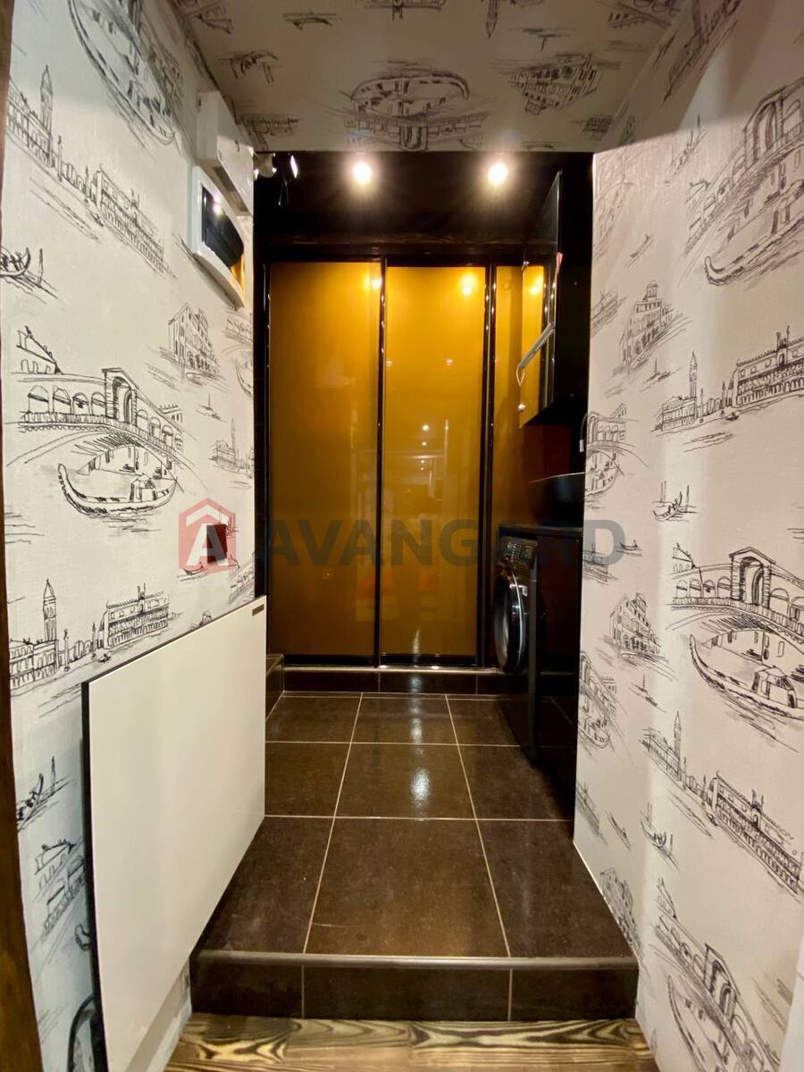 1 ��. ��������, 16/-/2 ��. �., 1/2 ������ ���� 11