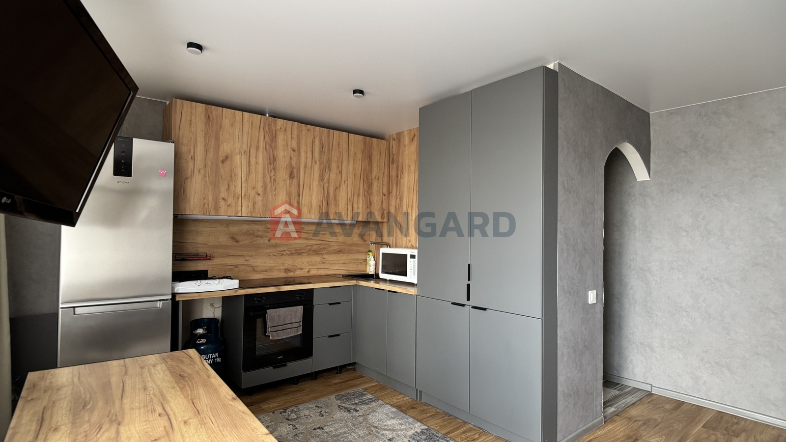 3 ��. ��������, 70/33/20 ��. �., 11/14 ������ ���� 6