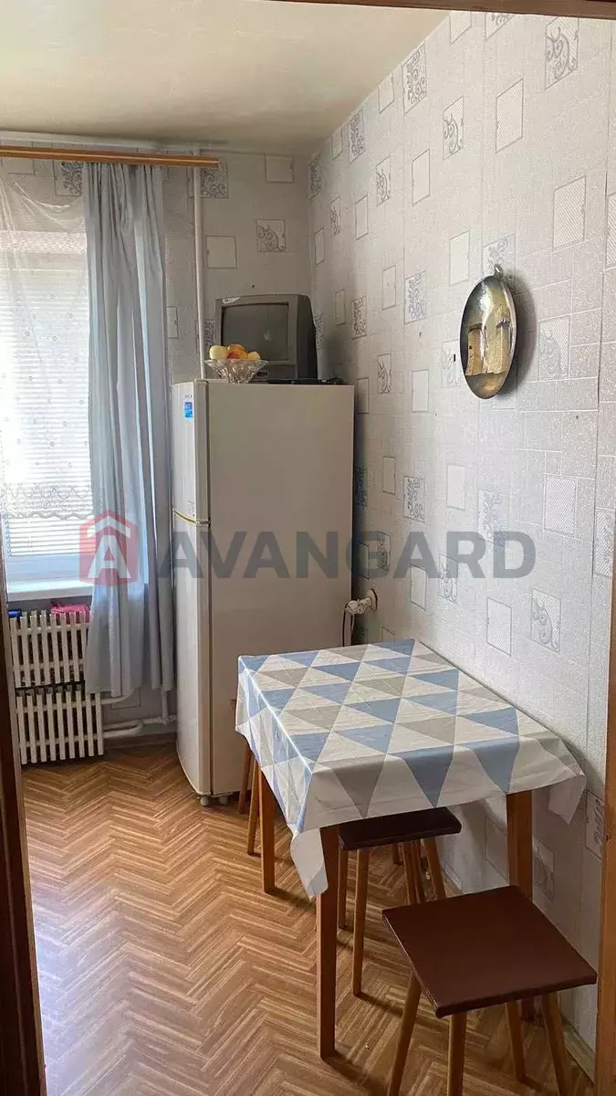 2 . , 52/-/9 . ., 1/9   3