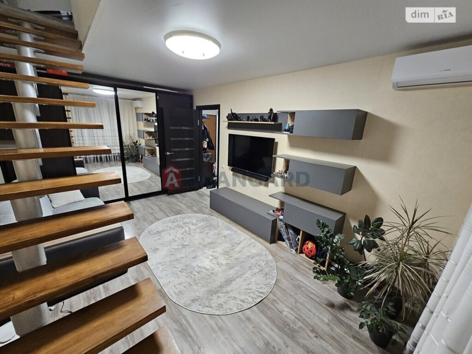 3 . , 83/45/15 . ., 10/11   4