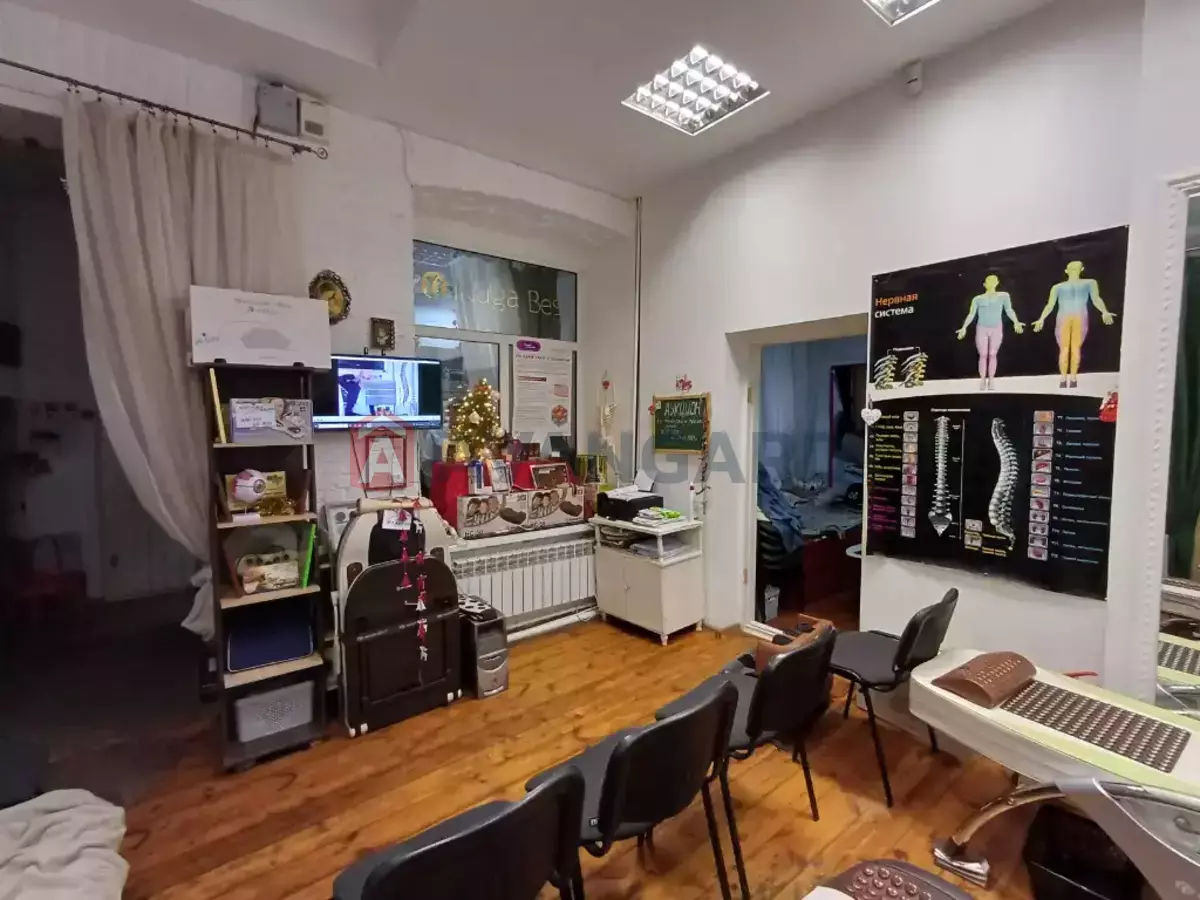 2 ��. ��������, 33/27/5 ��. �., 1/3 ������ ���� 7