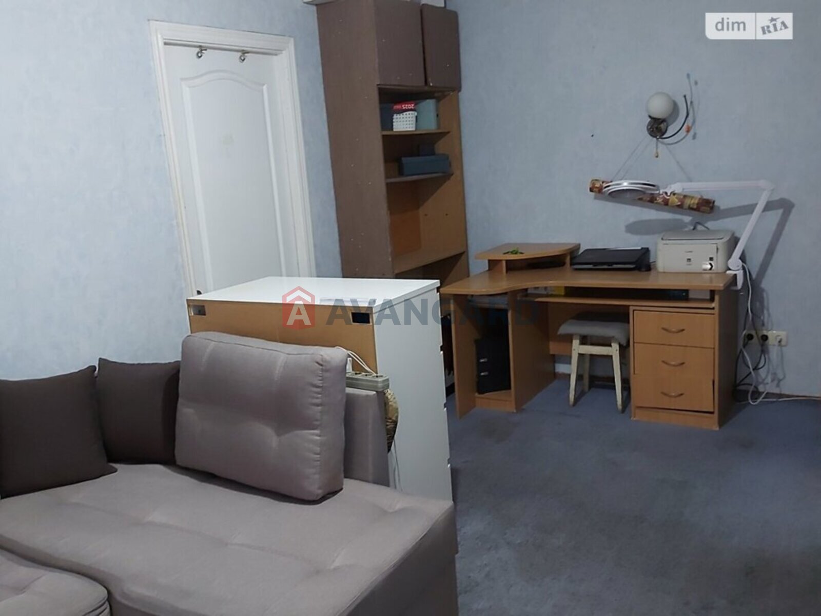 2 ����. ��������, 45/28/6 ��. �., 3/5 ���� ���� 9