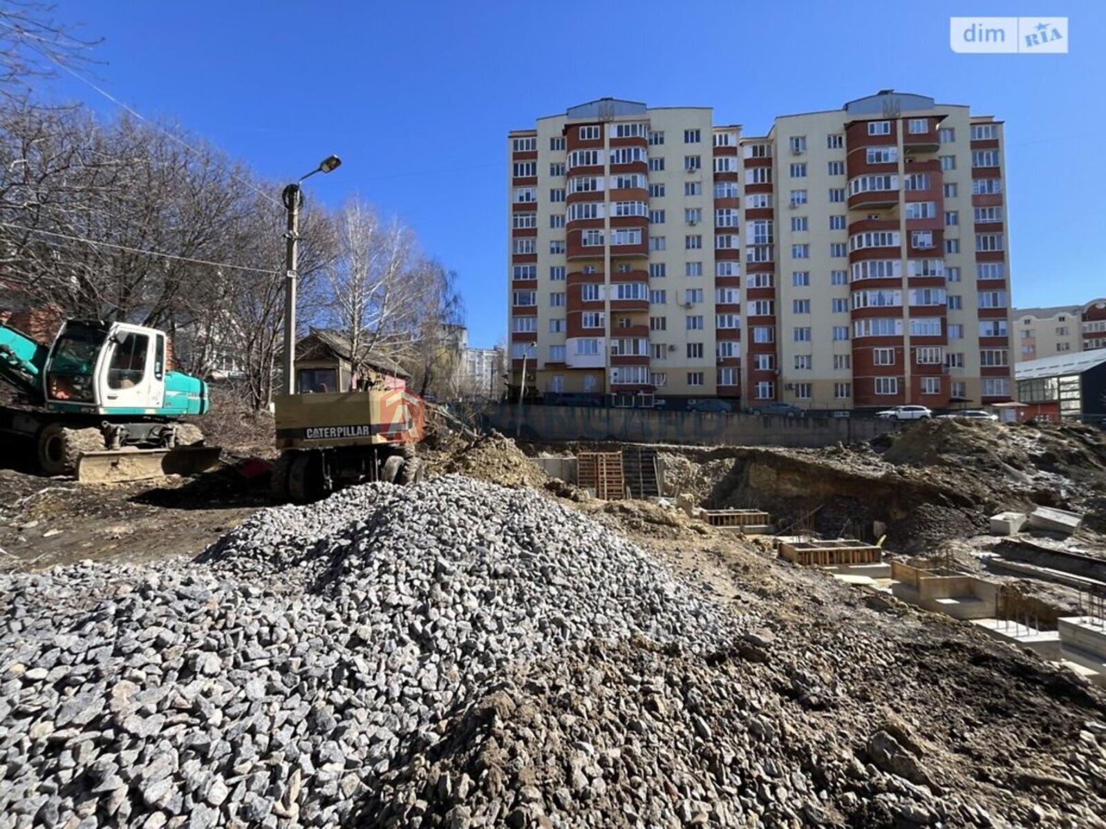 2 ��. ��������, 61/-/- ��. �., 4/10 ������ ���� 6