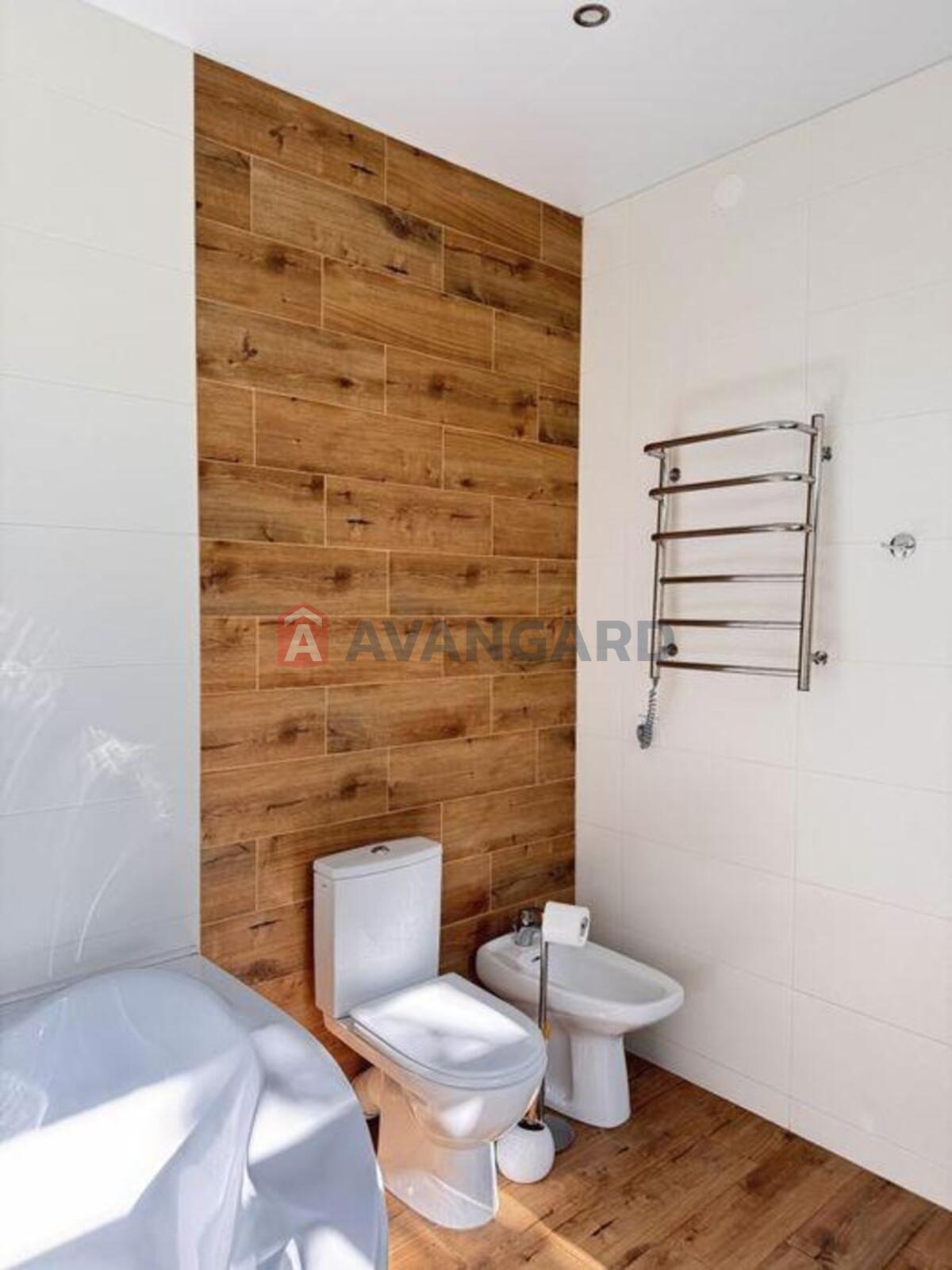 5 ��. ��������, 158/-/23 ��. �., 3/6 ������ ���� 17