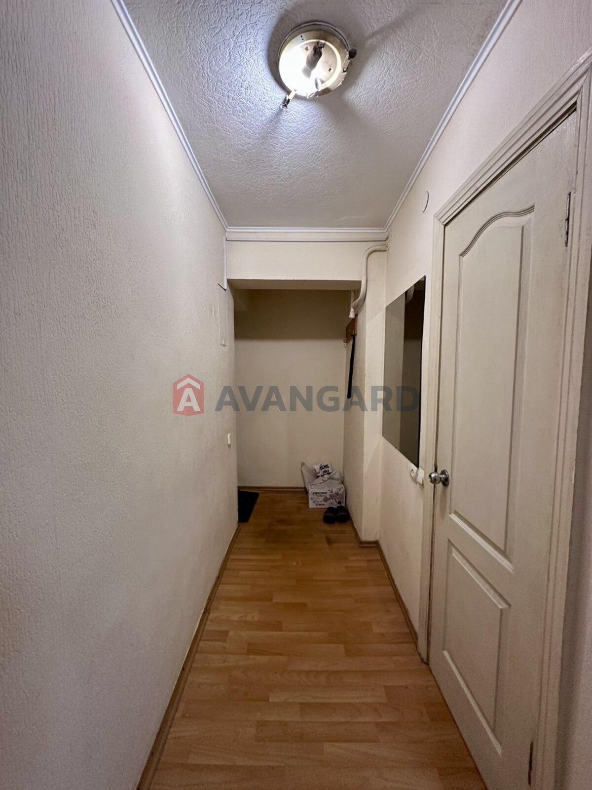 2 ��. ��������, 44,9/27,5/6,3 ��. �., 1/5 ������ ���� 13