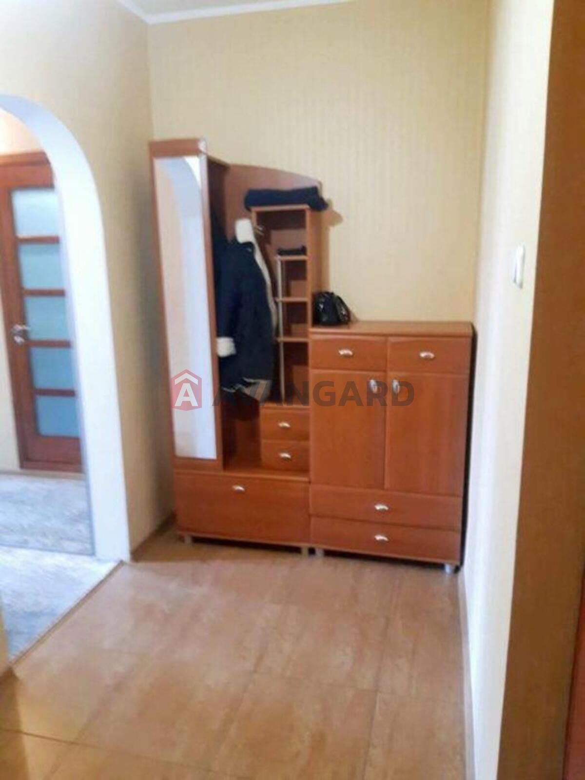 1 ��. ��������, 42/-/9 ��. �., 13/14 ������ ���� 6