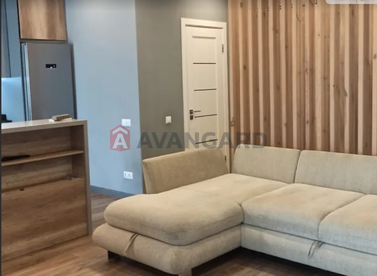 3 ��. ��������, 78/60/15 ��. �., 9/11 ������ ���� 15