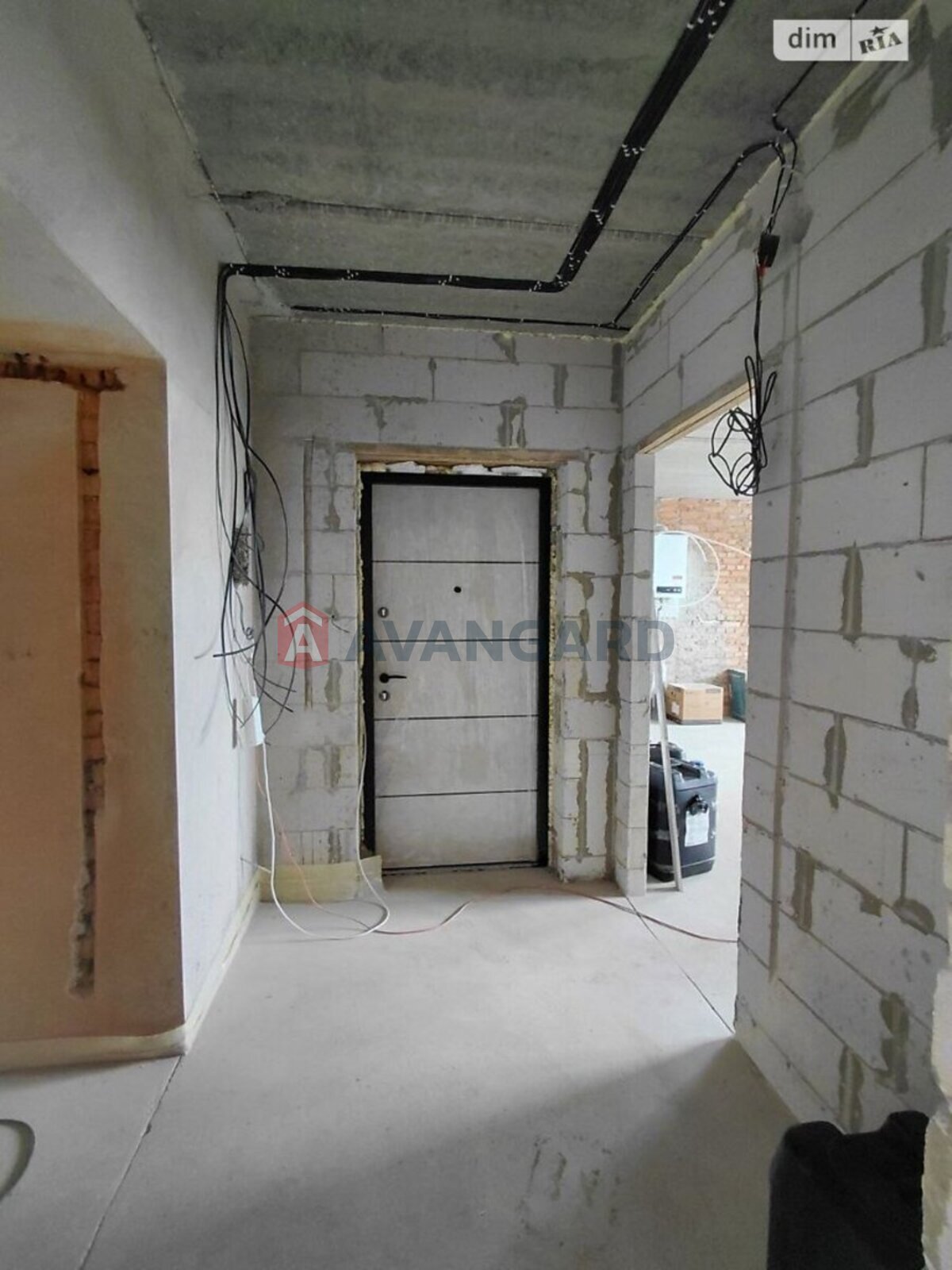 2 ��. ��������, 72/35/25 ��. �., 2/9 ������ ���� 4