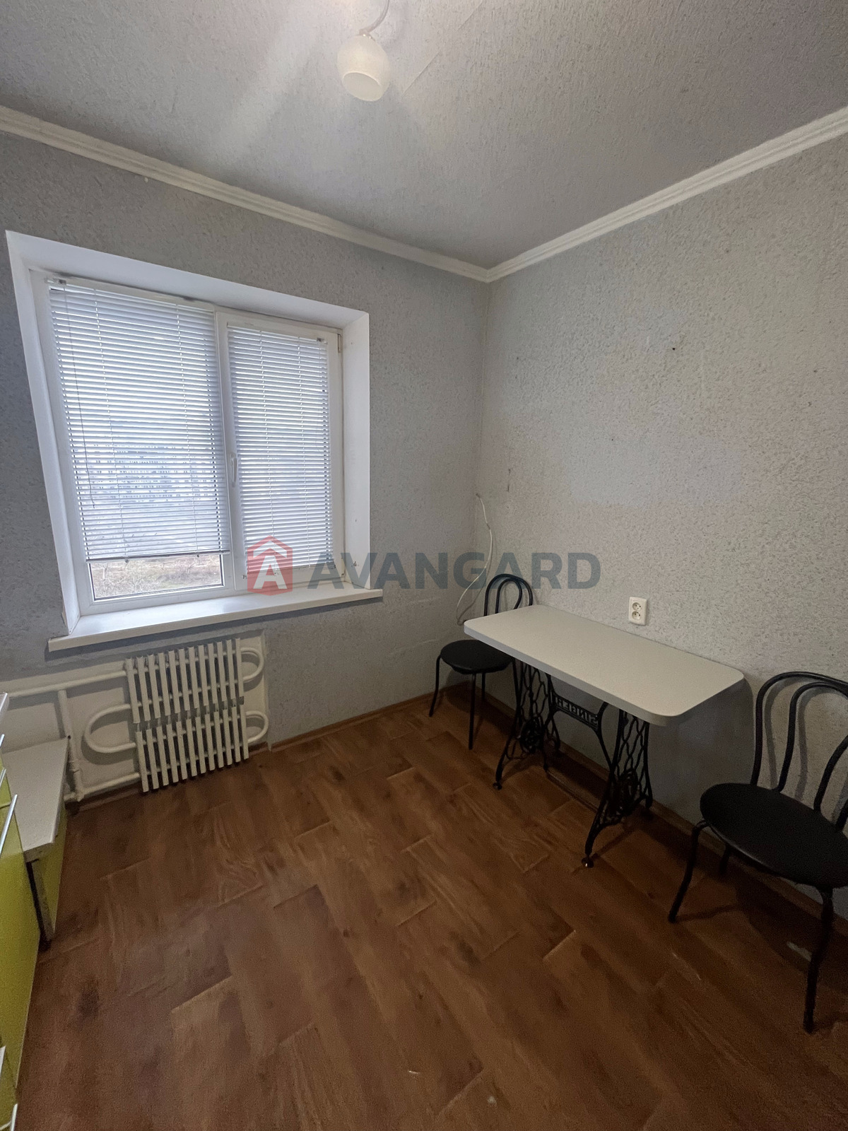 2 . , 50/-/8 . ., 6/9   10